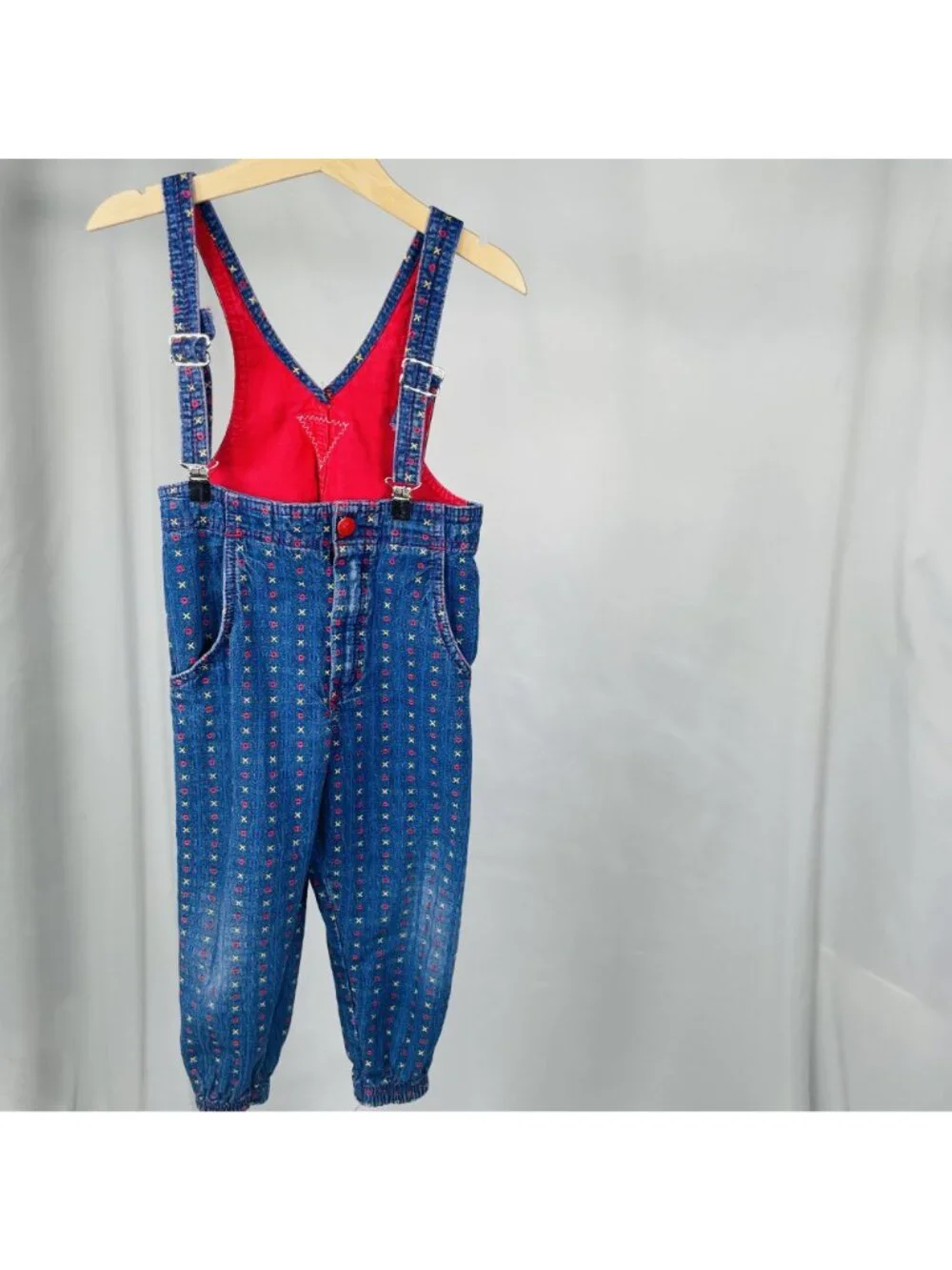 OshKosh Bgosh dungarees have